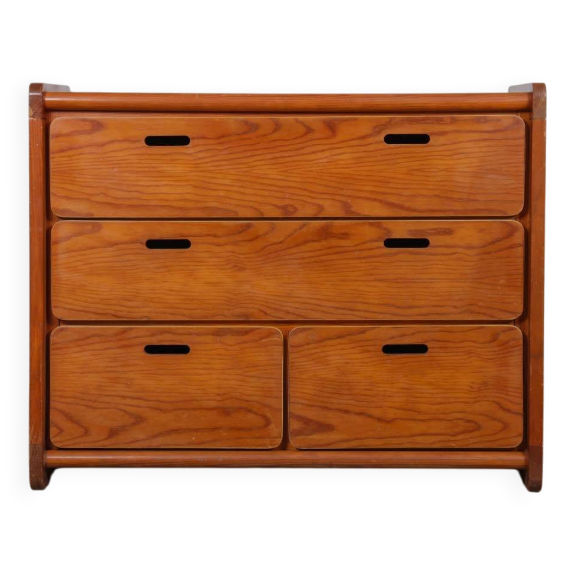Vintage pine chest of drawers from the 1980s