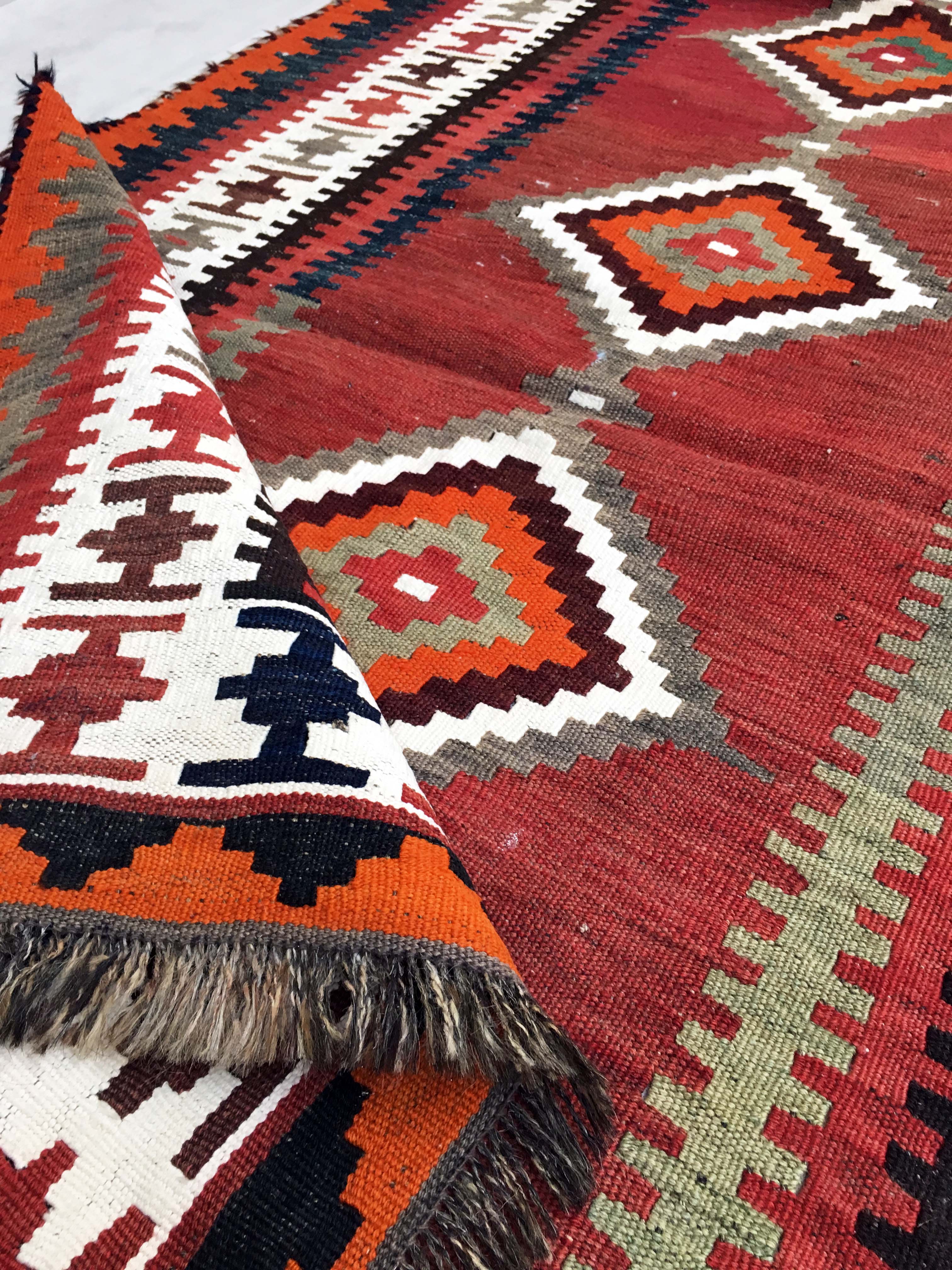 Woven carpet Persian: Kilim Gashqai 283 x 121 cm - Iran - around 1970