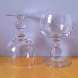 6 verres à pied, 1970