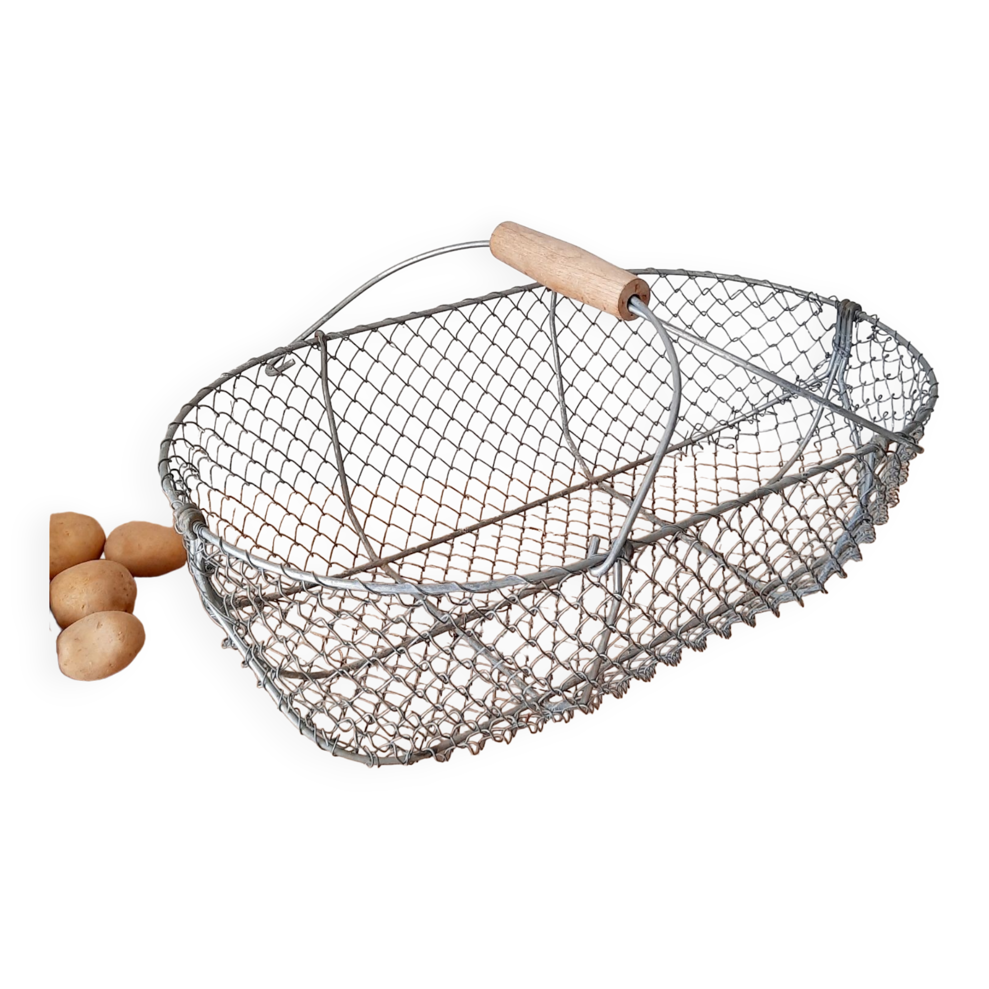 Metal wire basket