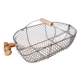 Metal wire basket