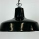Lampe d’usine industrielle française en émail vert foncé, années 1960