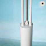 Minimalist floor lamp cascade space age white
