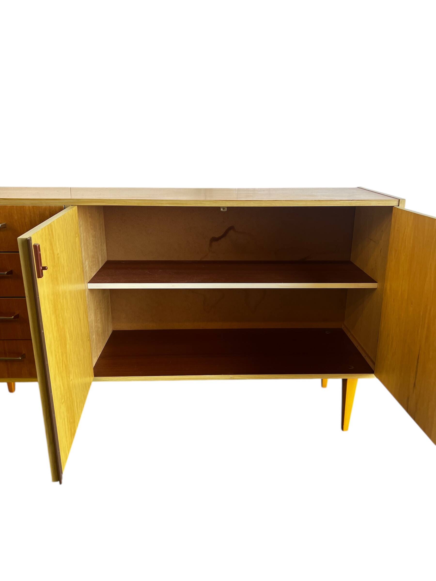 Vintage chest of drawers/sideboard/TV stand
