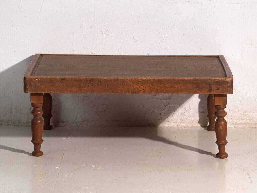Antique Japanese folding coffee table in wood – Japan, circa 1920