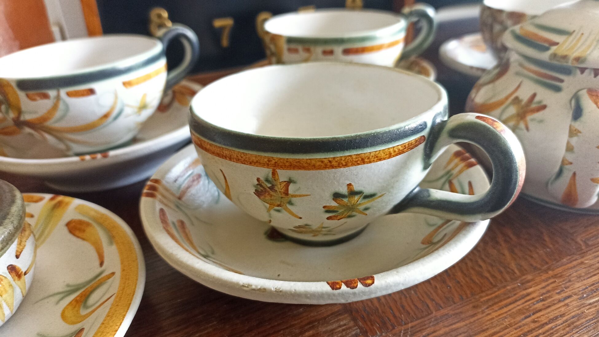 Keraluc Tea Set Part - Renaissance