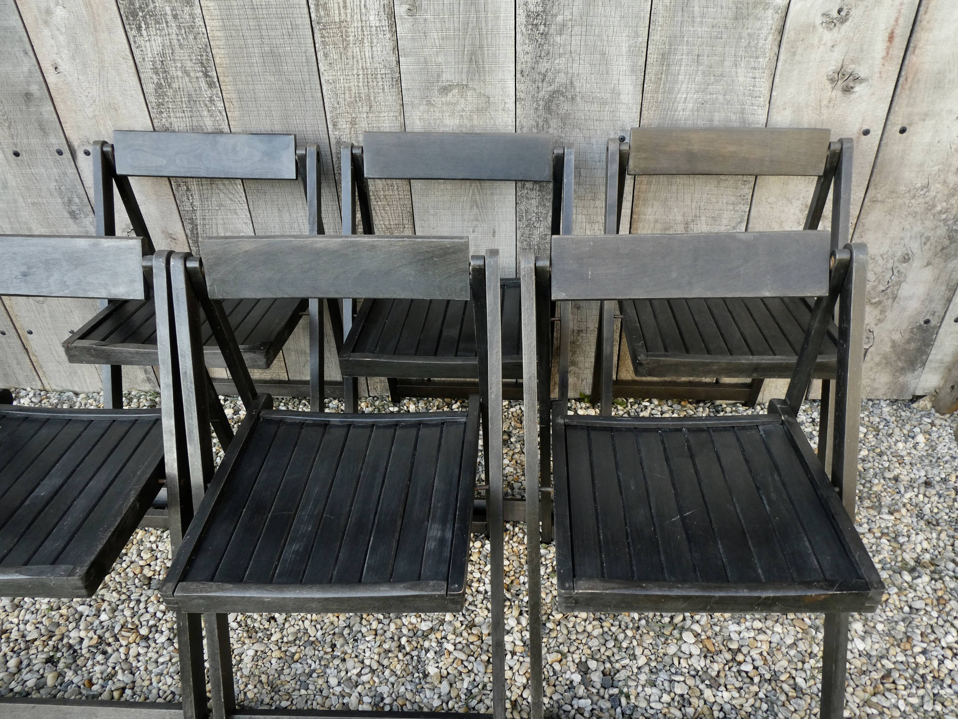 Lot of 6 folding wooden chairs, black patina