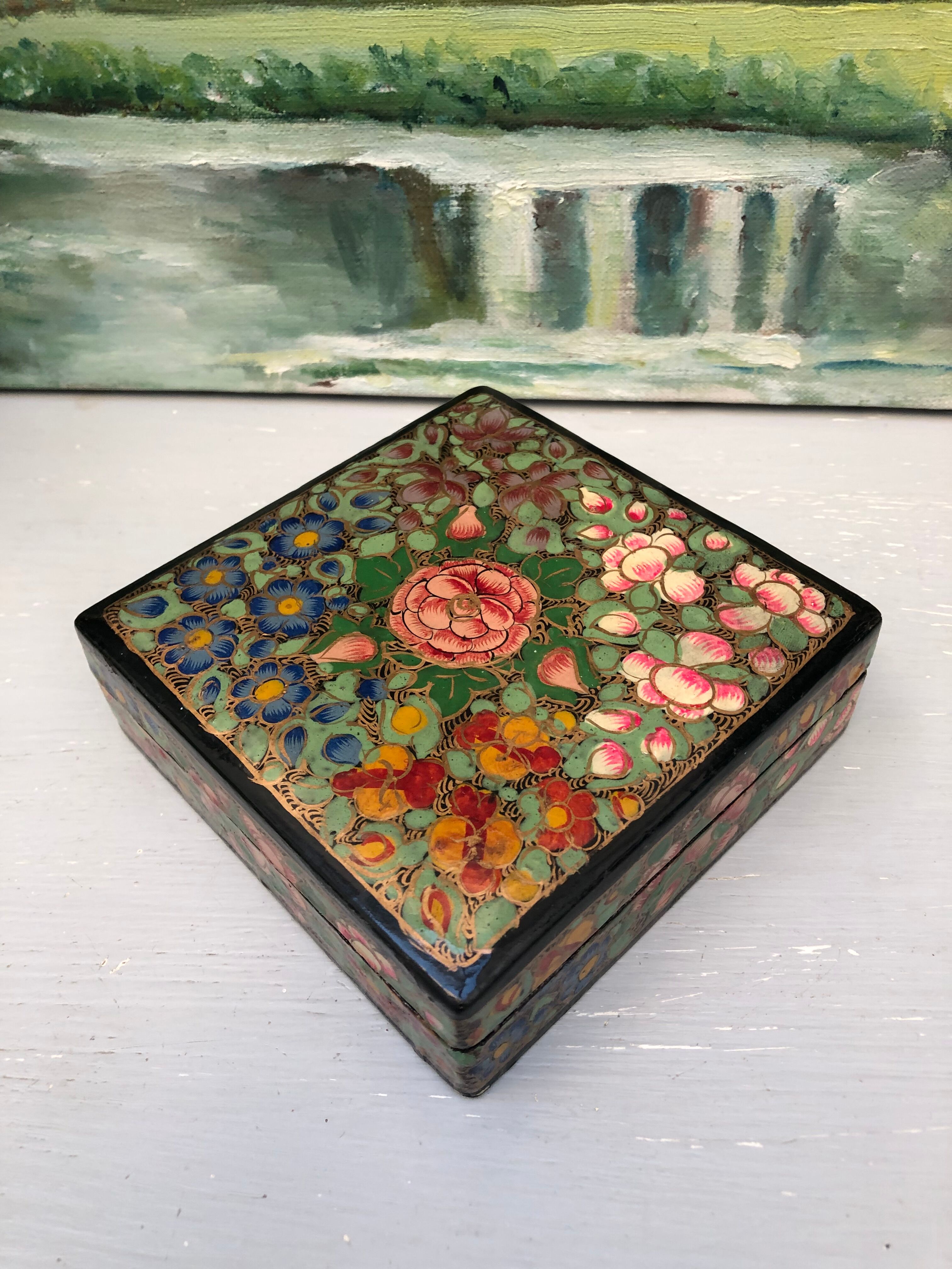 6 under glass decorated with flowers