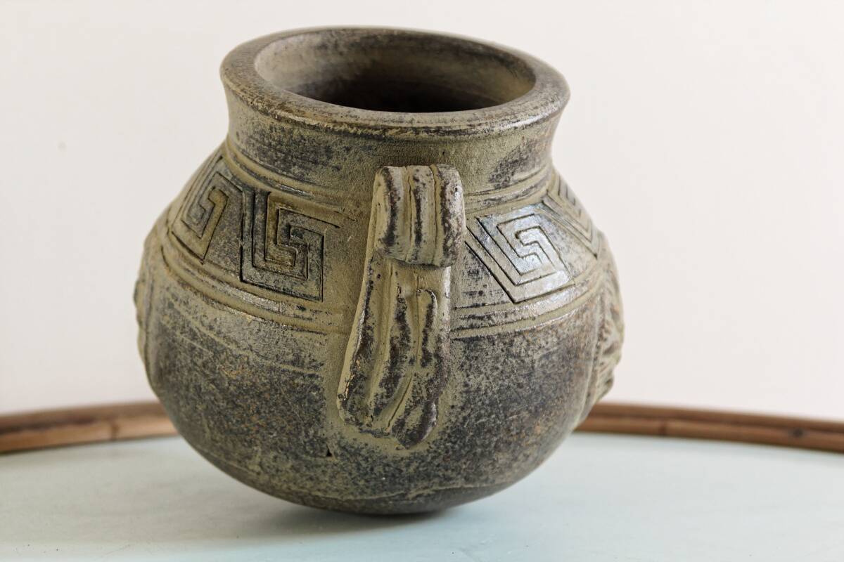 Greek terracotta vase, bronze patina