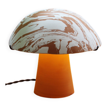 Lampe en terres mêlées