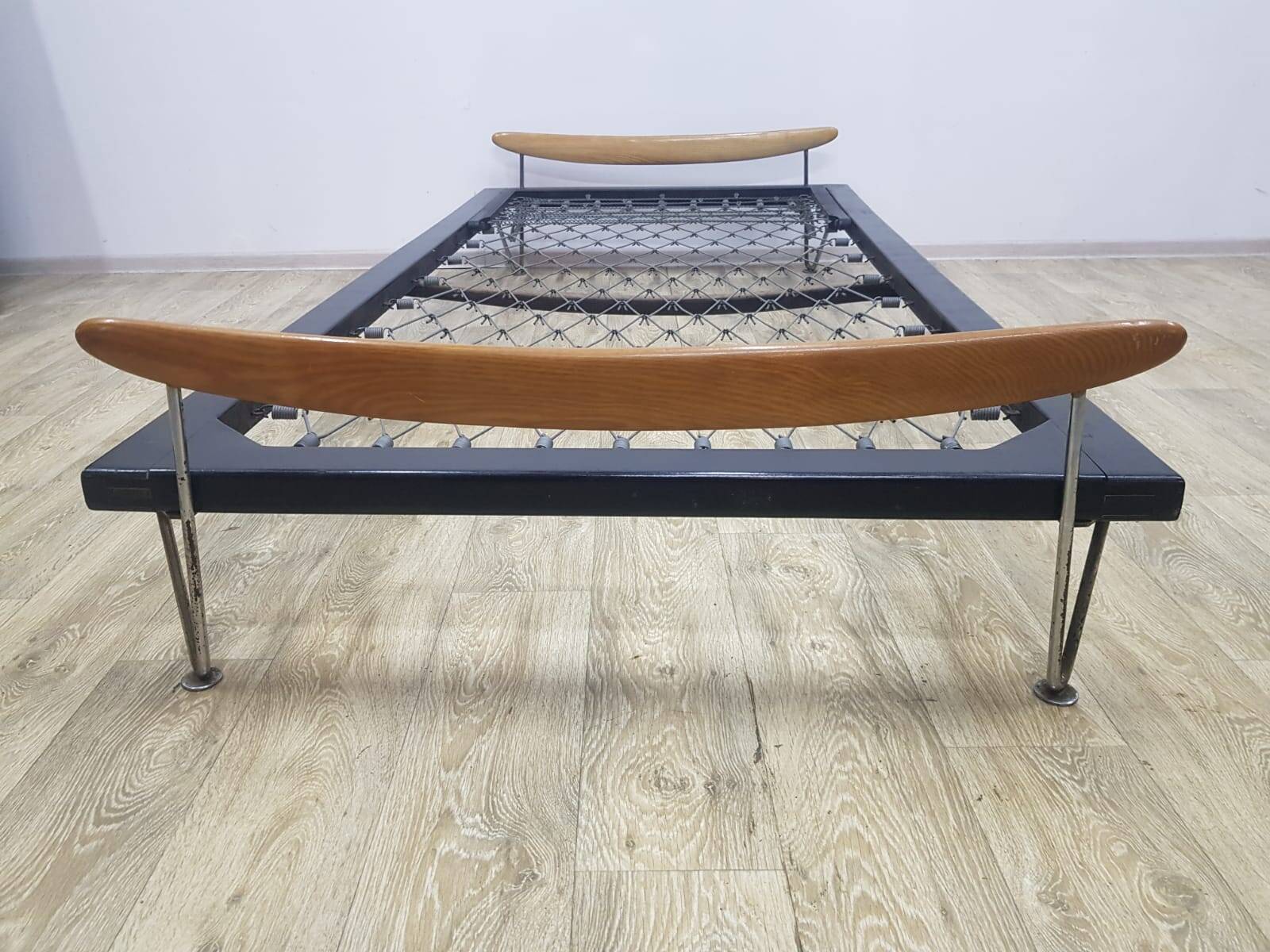 Bed, designed by Fred Ruf for Wohnbedarf, Switzerland, 1950s.