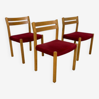 Lot de 3 chaises Moller 401 chêne tissu rouge Danemark années 70