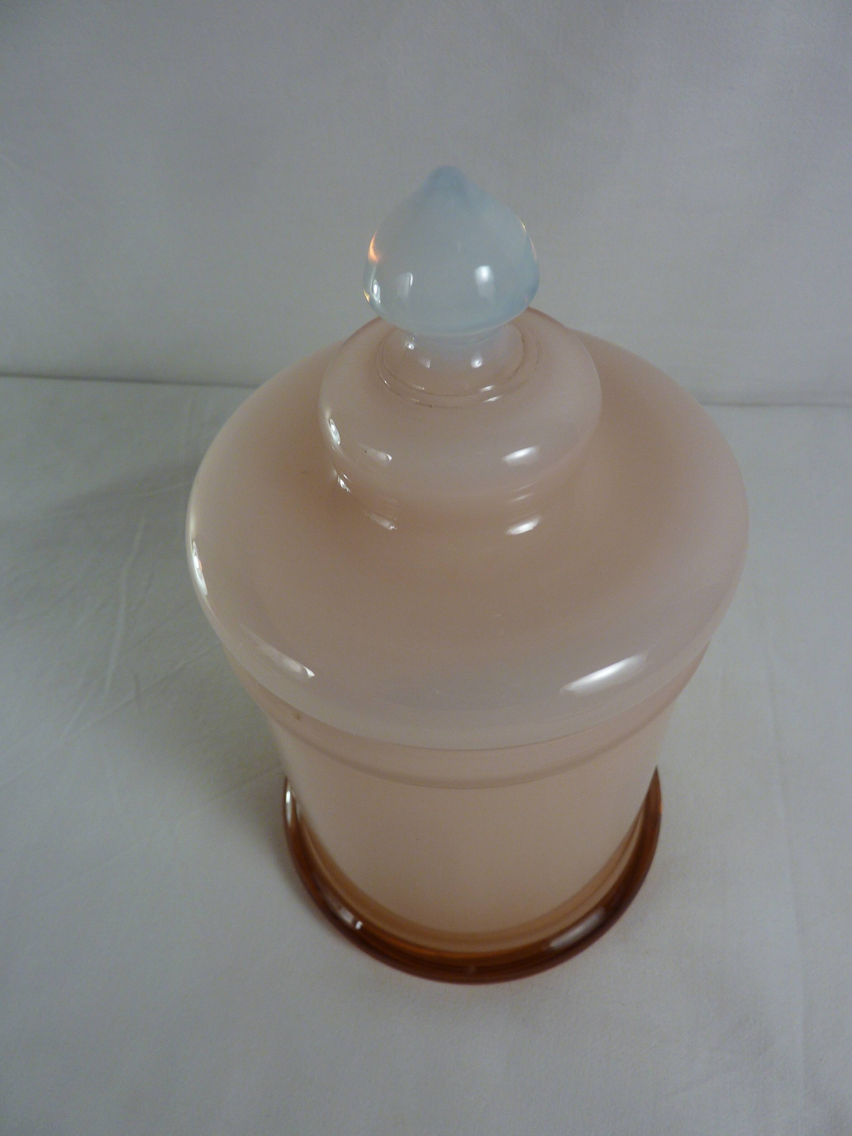 Pink opaline toillette pot