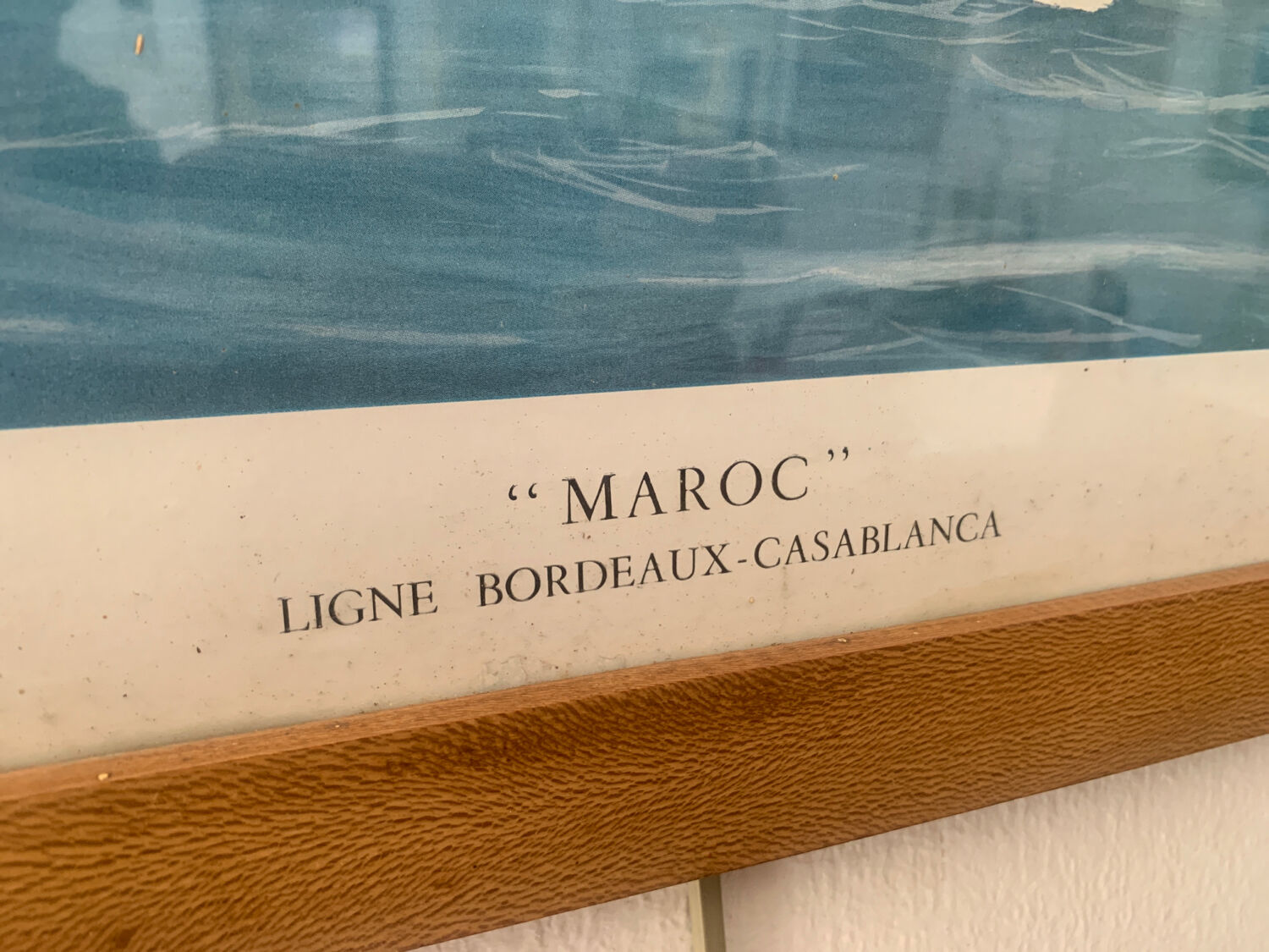 Framed liner advertising