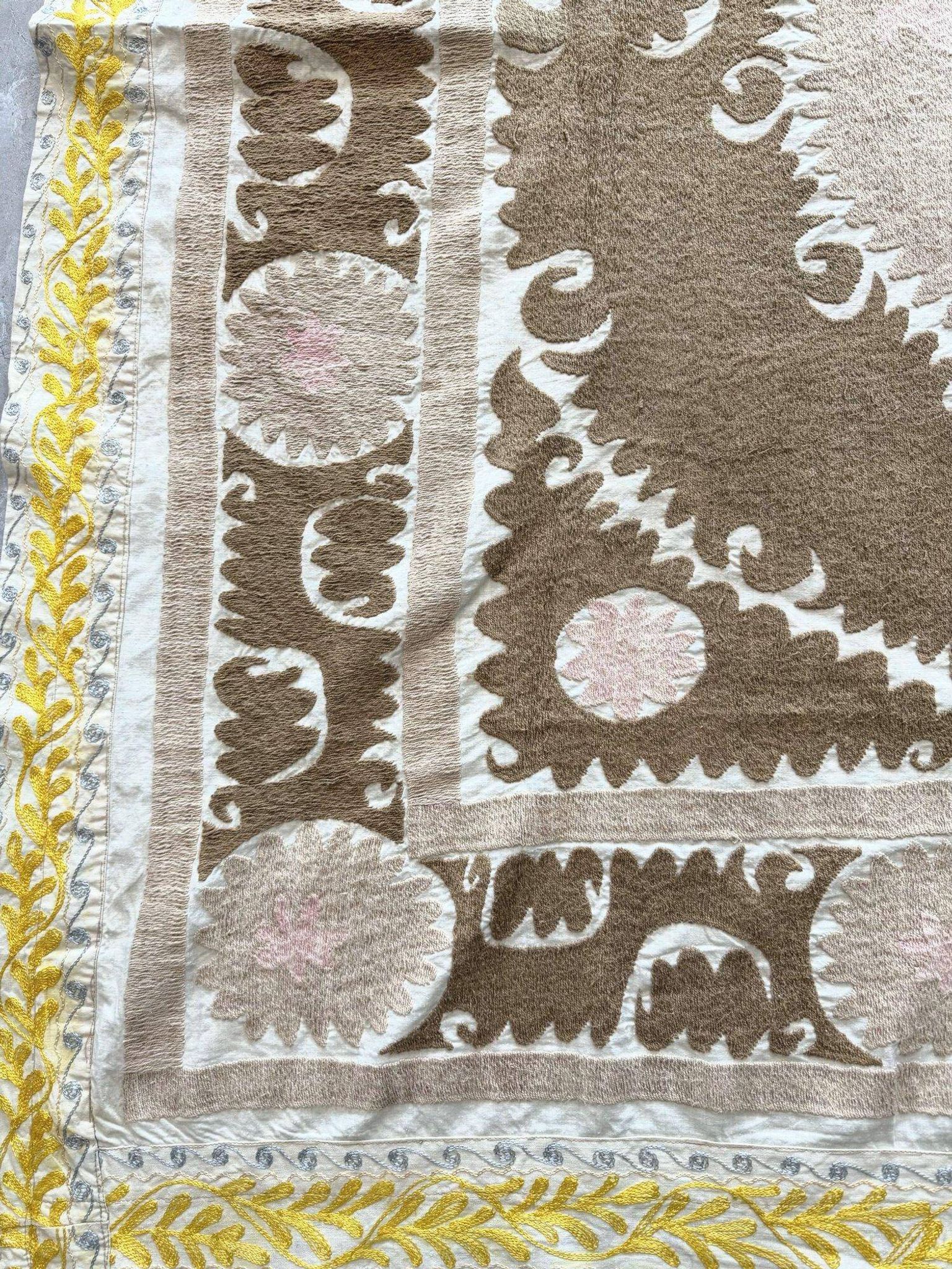 Vintage hand-embroidered tablecloth 156x162 cm