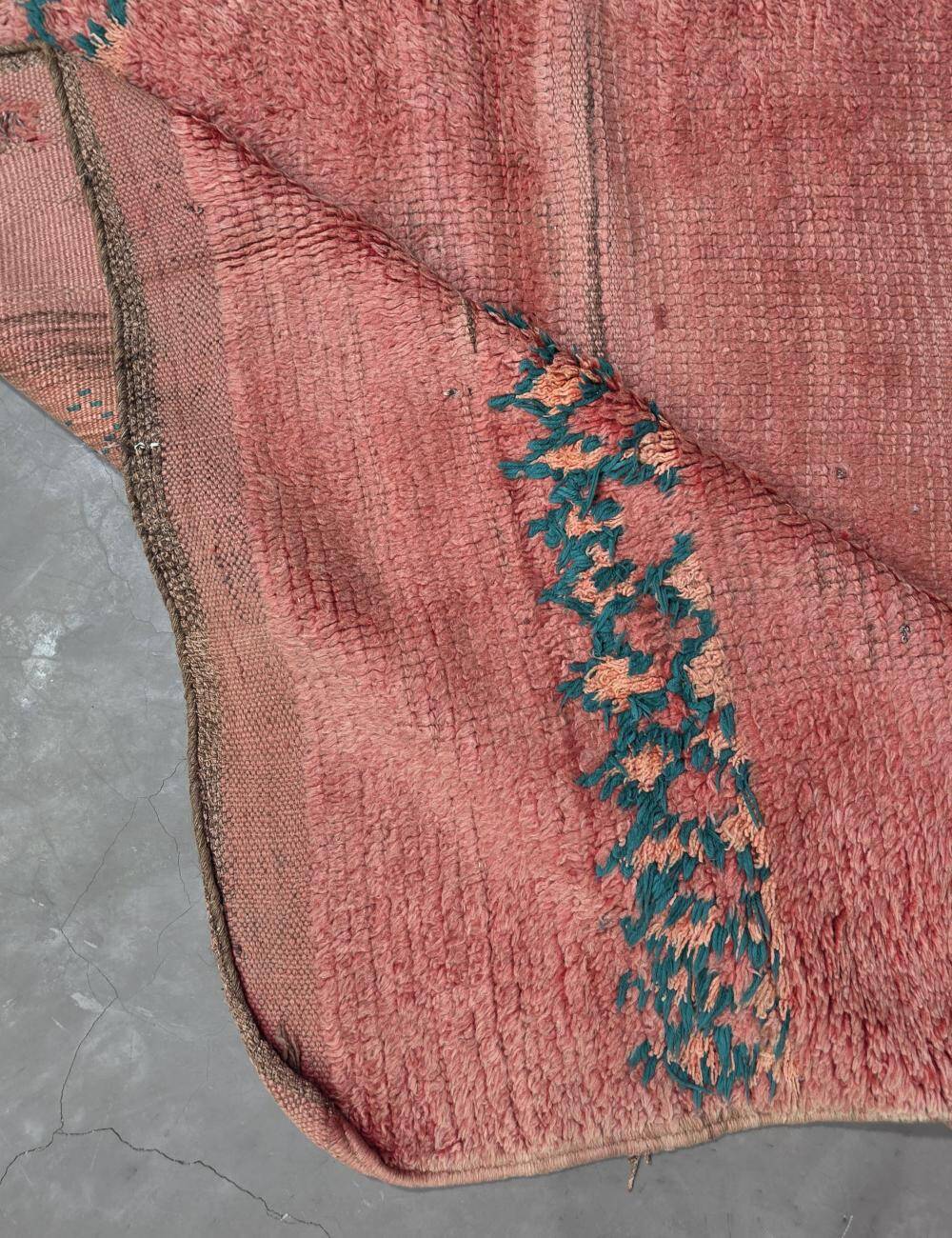Vintage Rose Rug - 336 x 170 cm