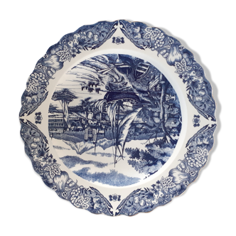 Assiette ancienne grande taille en céramique motif bateaux marchands - coloris bleu Diam 41 cm