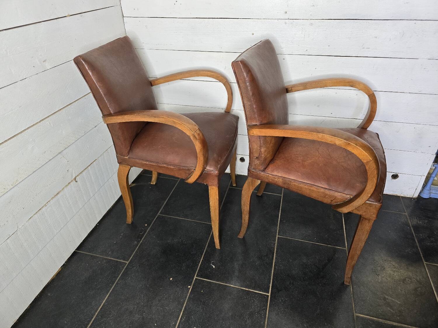 Leather bridge chairs