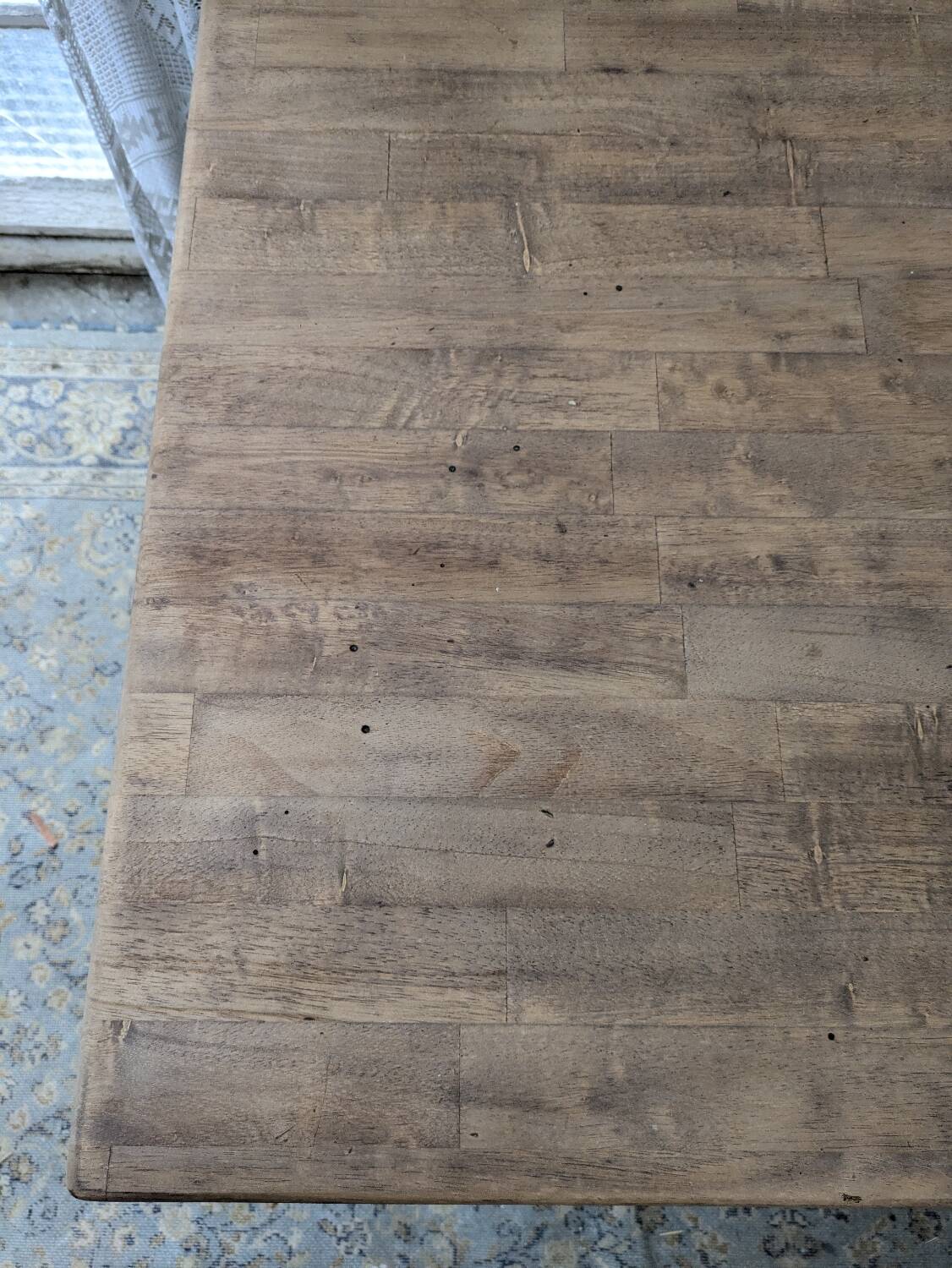 Bistro table in wood and metal