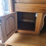 Buffet lorrain deux corps , bois de noyer 18e siècle