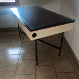 Bureau vintage en acier