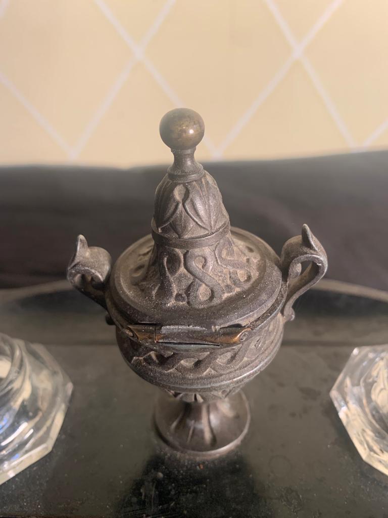 Bronze and wood inkwell