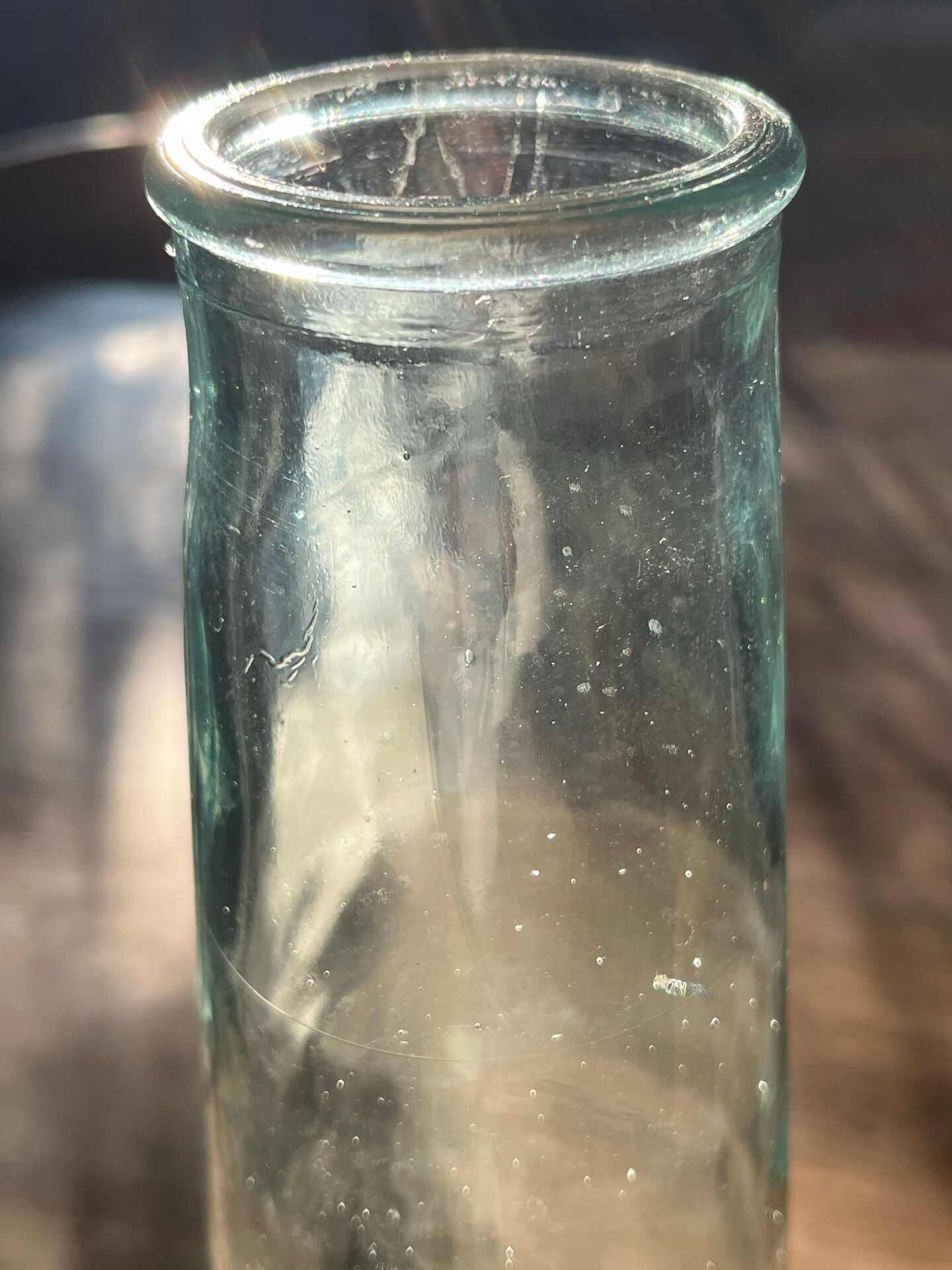 Transparent glass vase