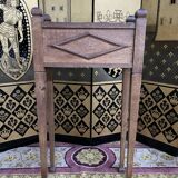 Solid oak planter