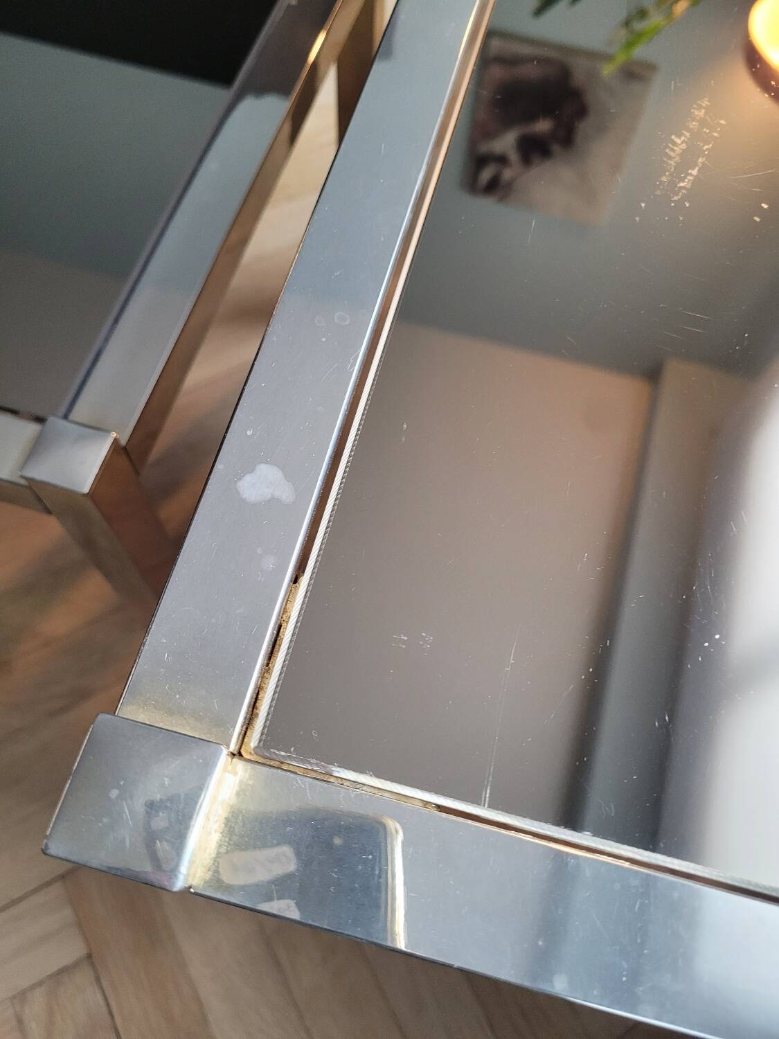 Tables gigognes en métal doré/chromé et miroir ambré