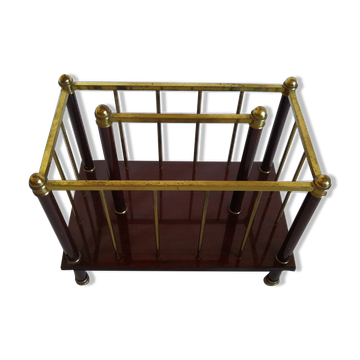 Magazine holder or vintage wood & brass bottles