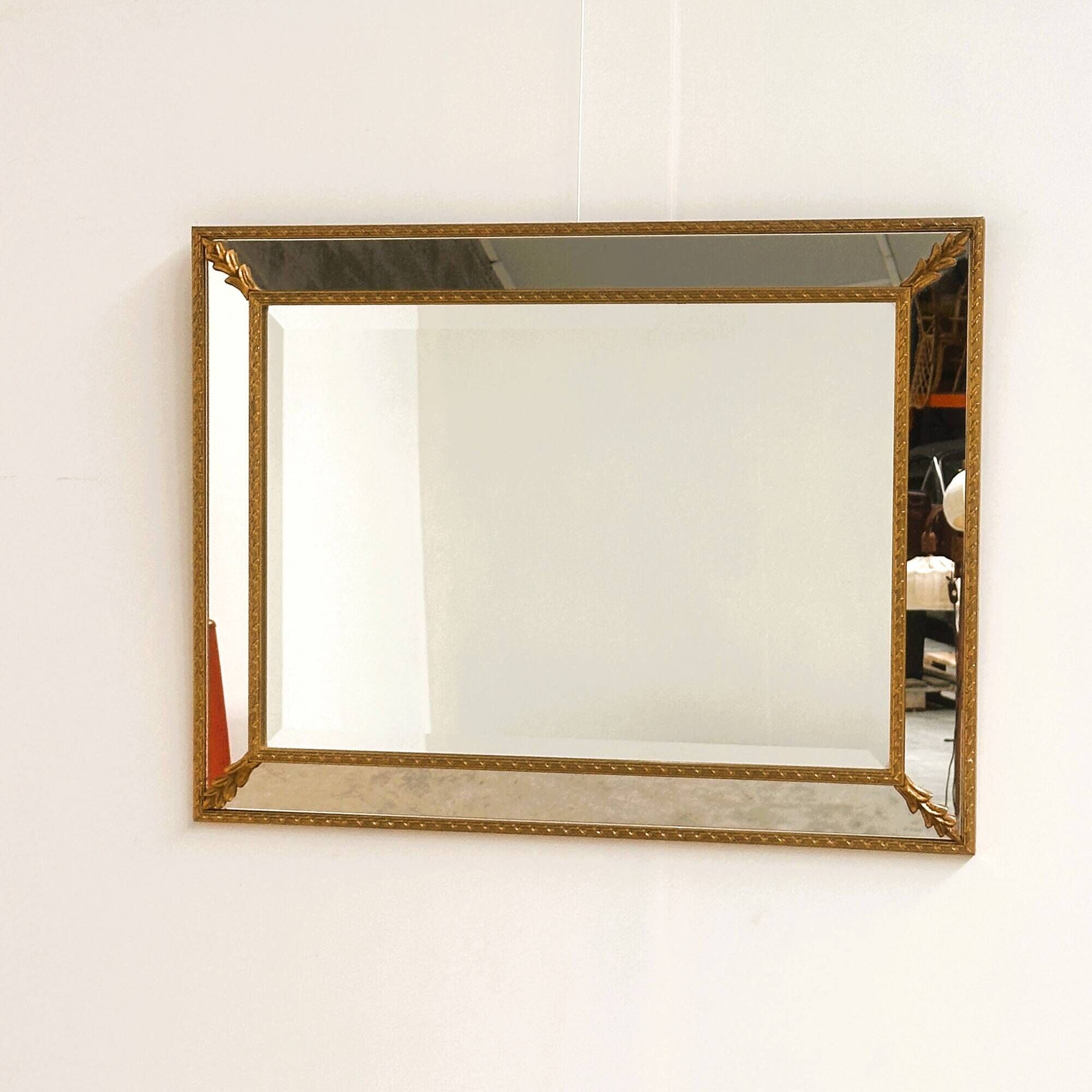 Vintage Wall Mirror in Gilded Brass with Leaf Details, 1980s