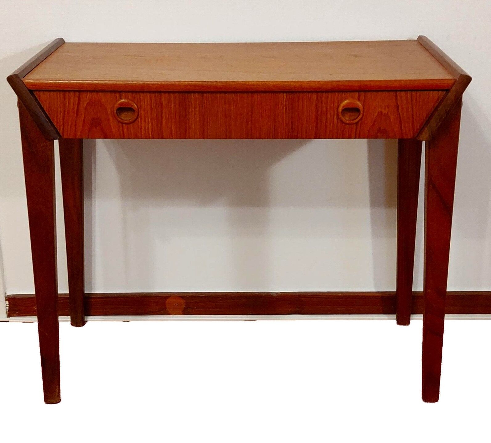 Scandinavian vintage entrance furniture