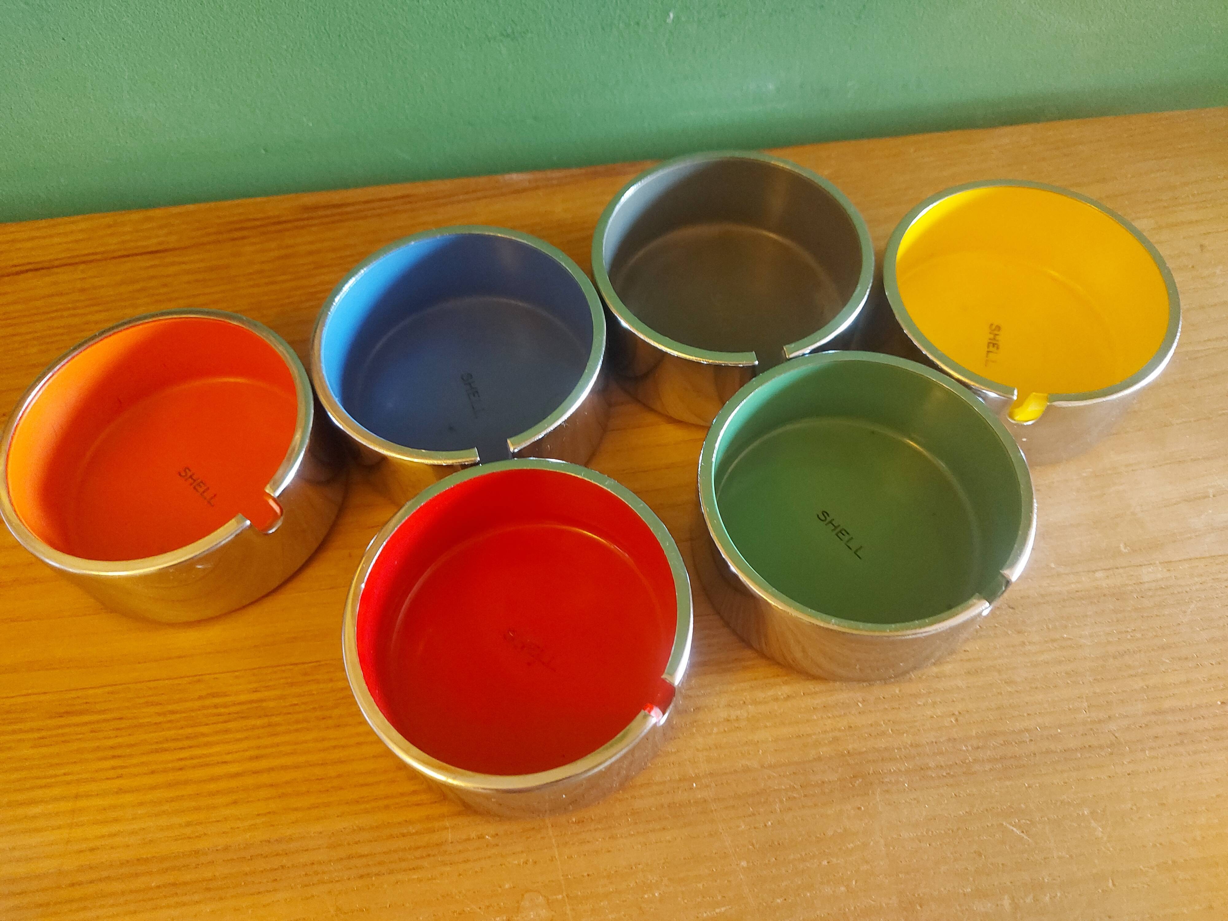 Set of 6 vintage isamu kenmochi ashtrays, edited for shell