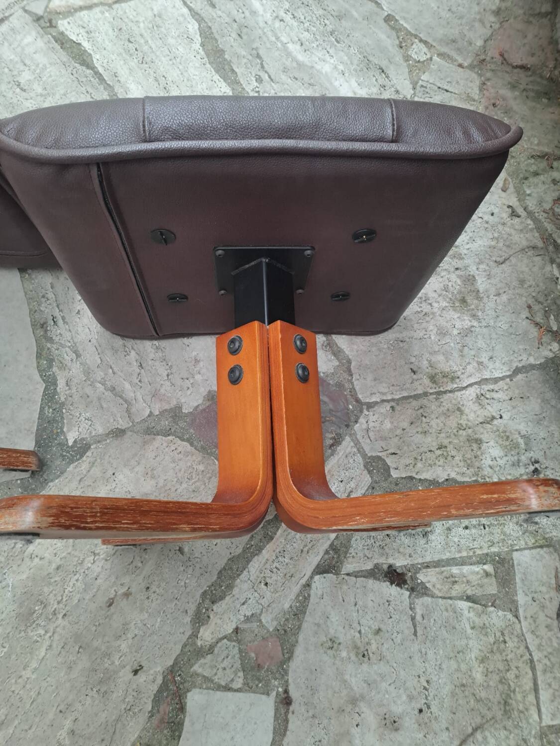 Set of 80s footrests in wooden skai