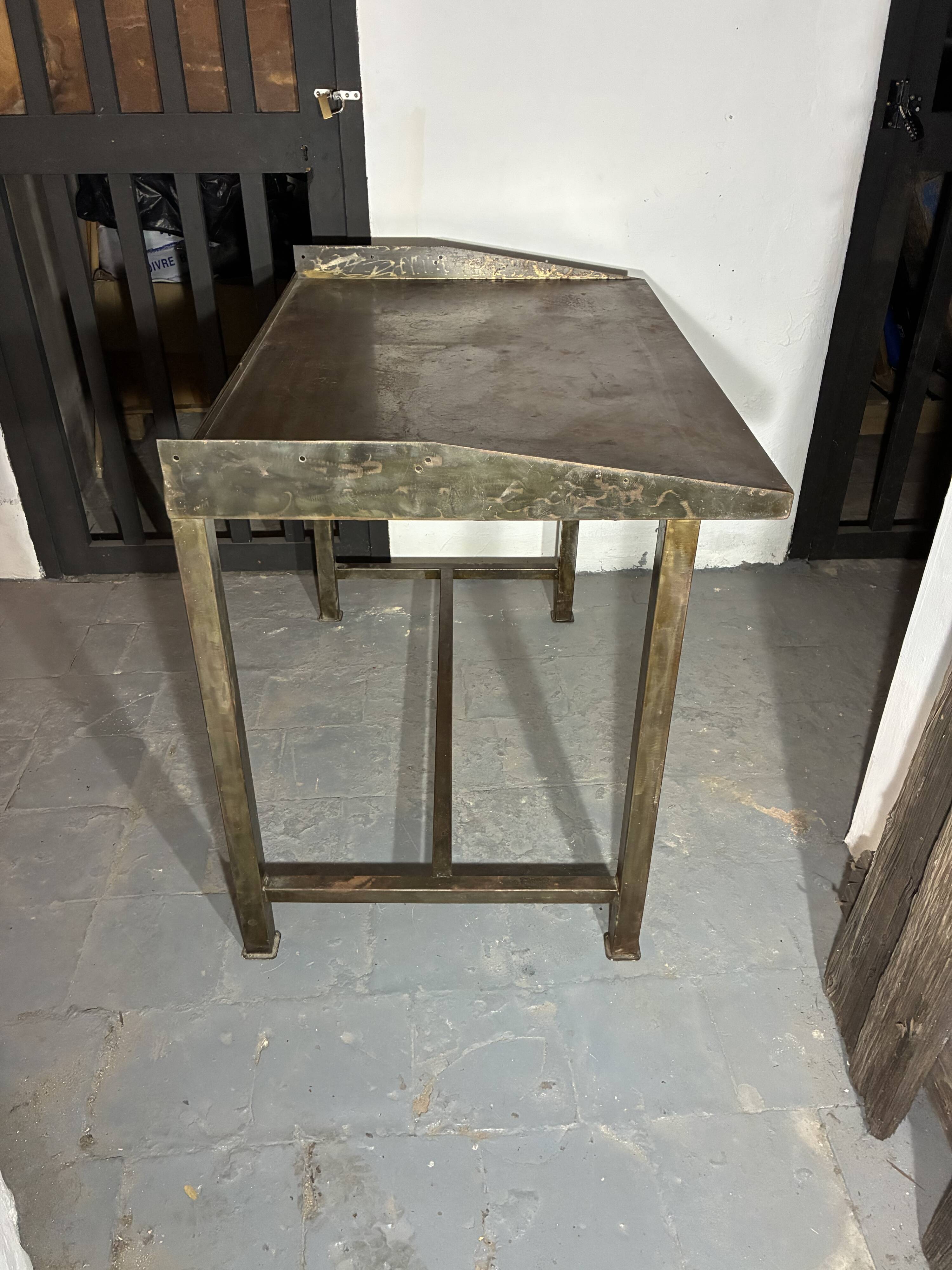 Vintage industrial workshop desk in patinated metal - brass drawer