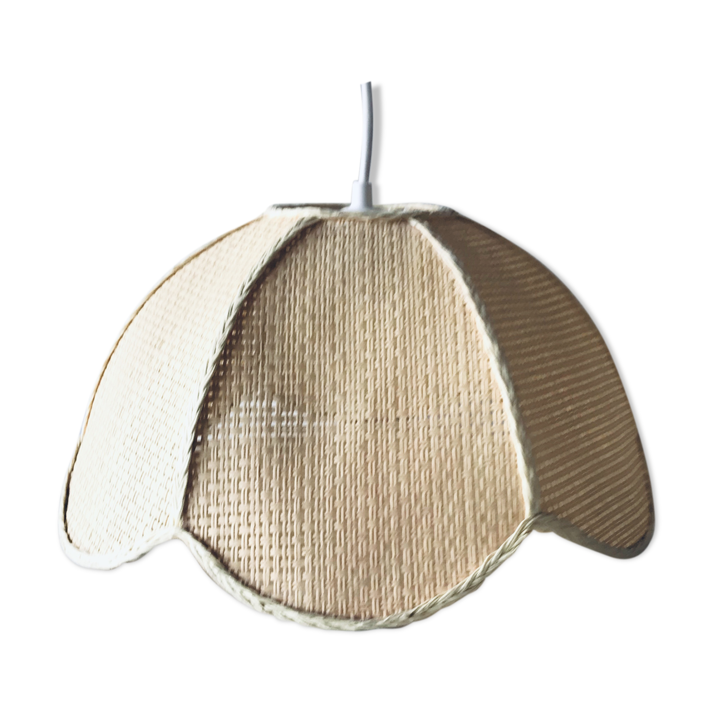 Bohemian suspension flower shape in raffia