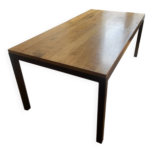 Table room & board parsons