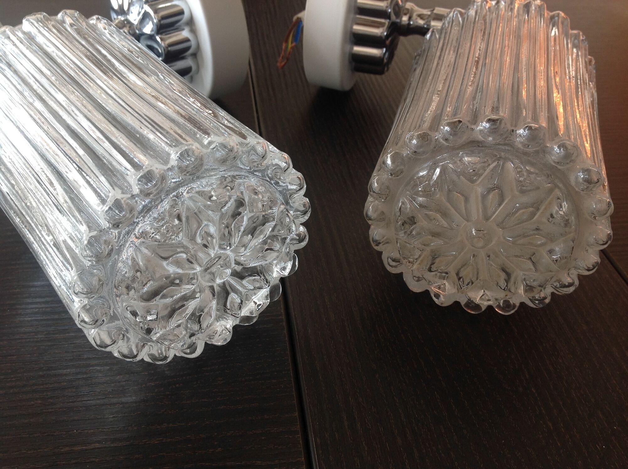 Pair of torch  in glass and chrome metal / vintage 70s wall light