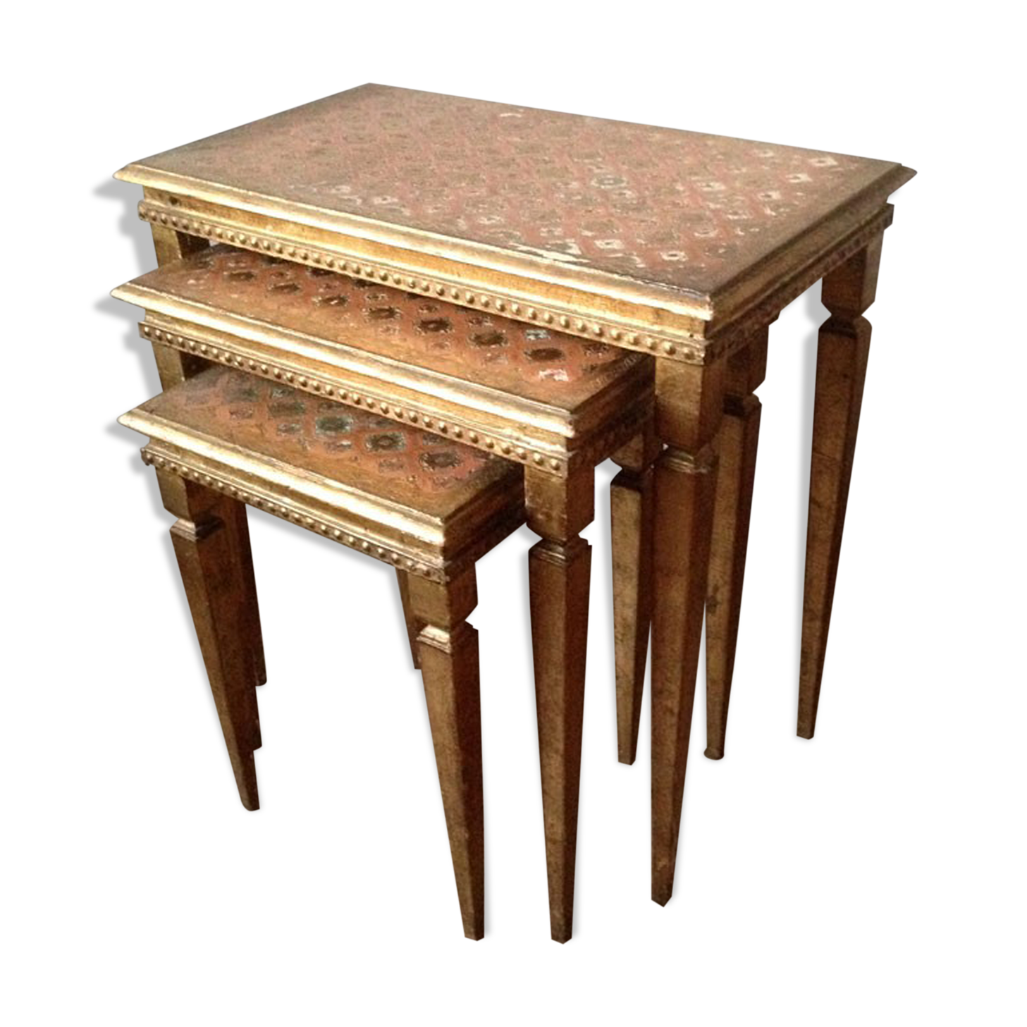 Florentine-style gigognes tables