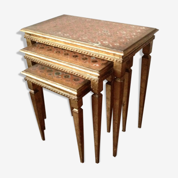 Tables gigognes de style florentin