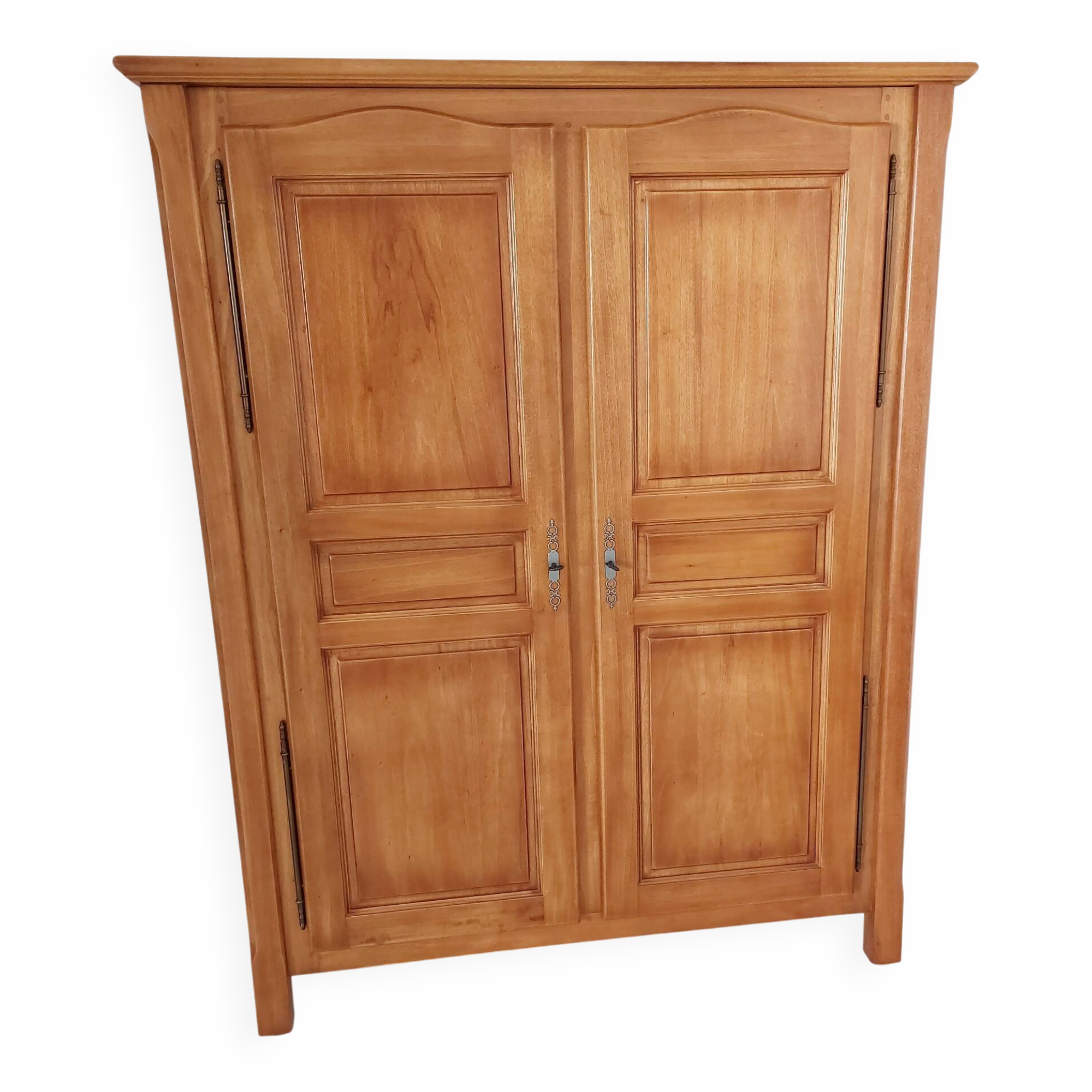 Belle armoire de famille