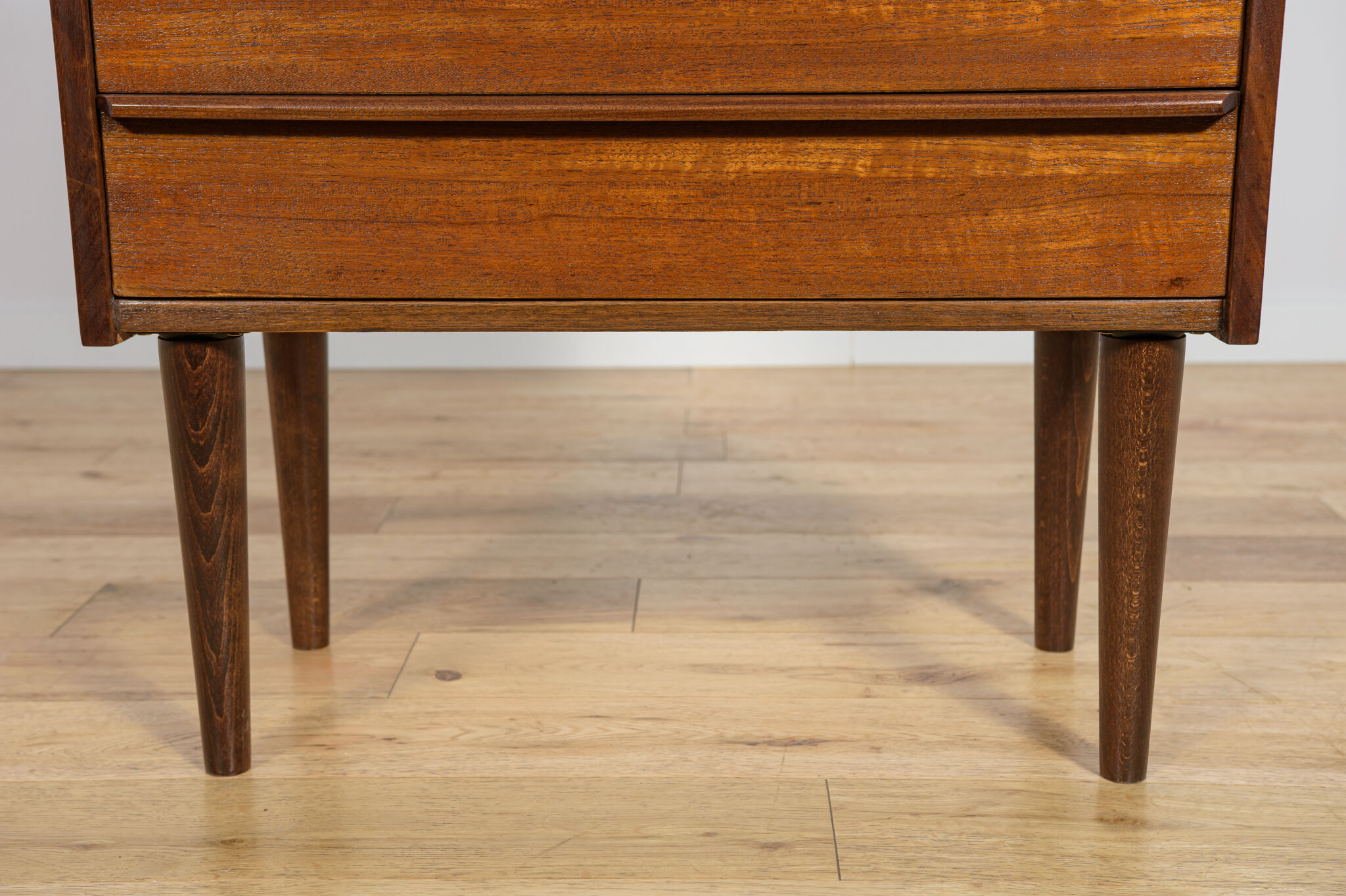 Mid-century teak dresser, United Kingdom, 1960s