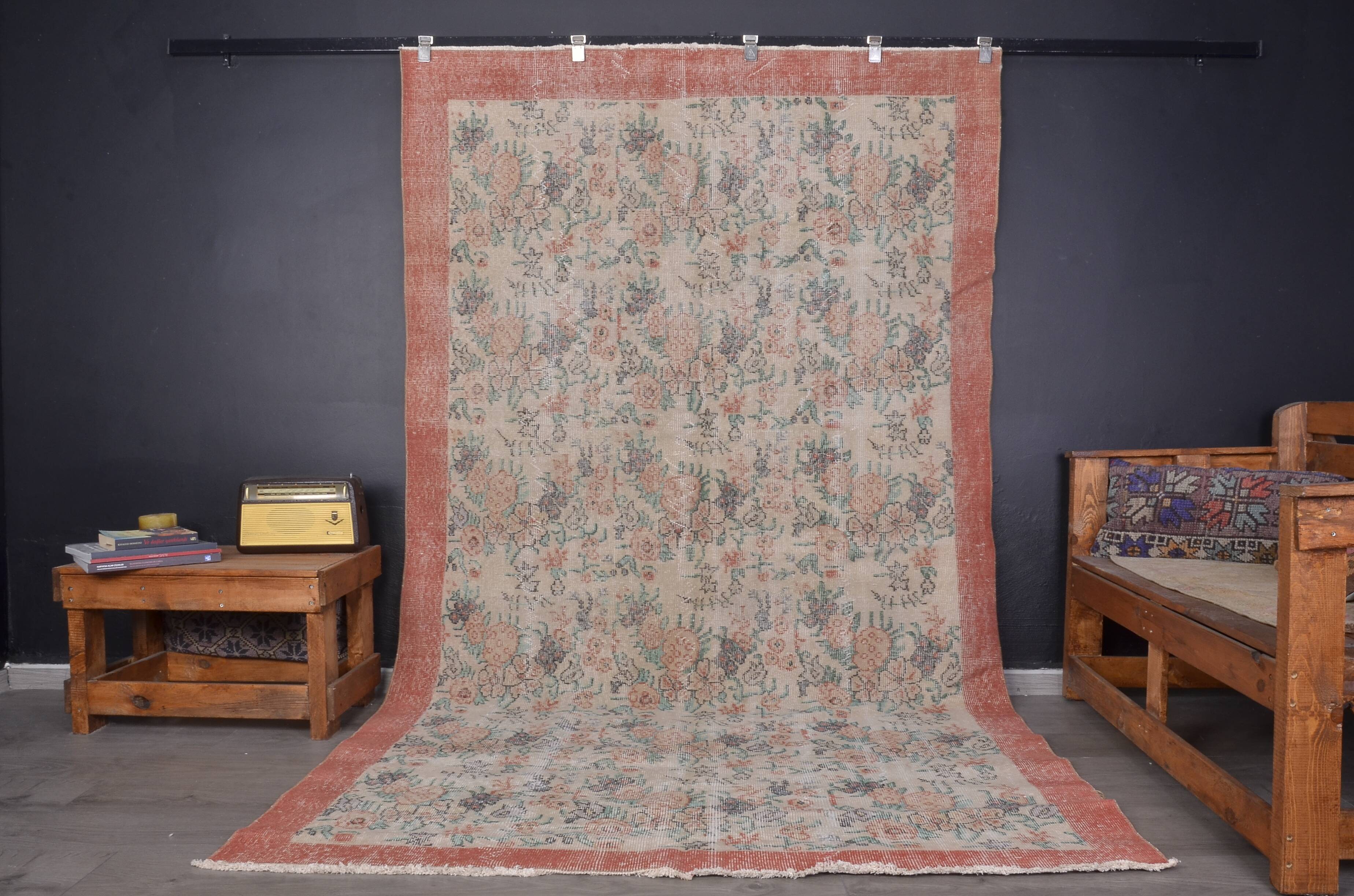 Tapis Oushak noué à la main à motif floral, référence 1268