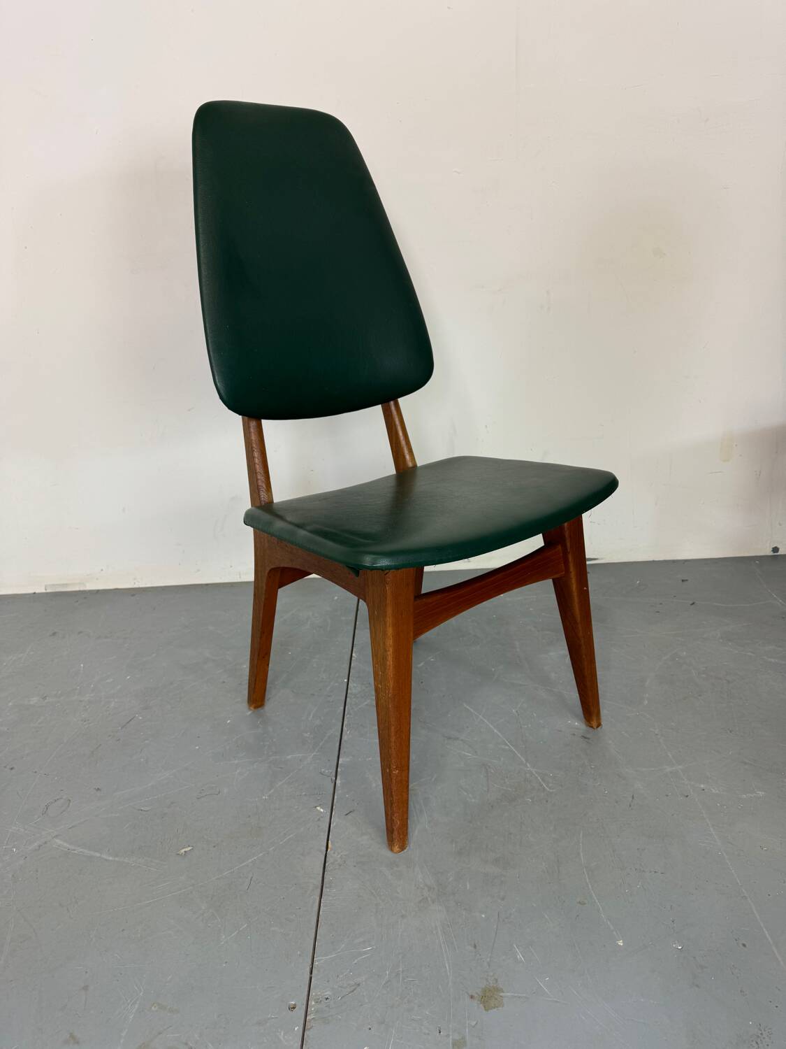 Chaises de salle à manger vintage en teck à dossier haut, design danois norvégien Bruk Sorheim