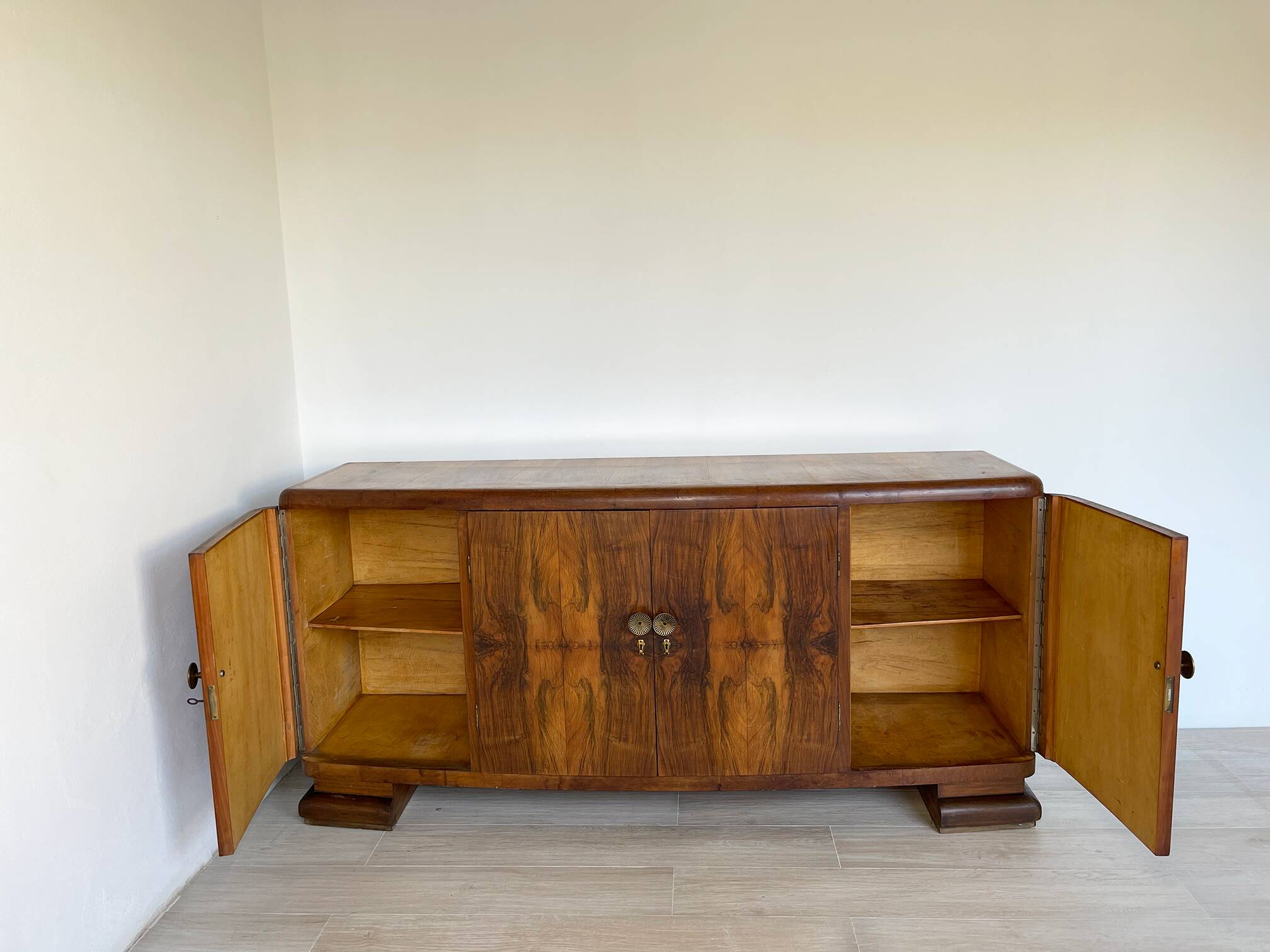 Impressionnant buffet Art déco italien des années 1920/1930