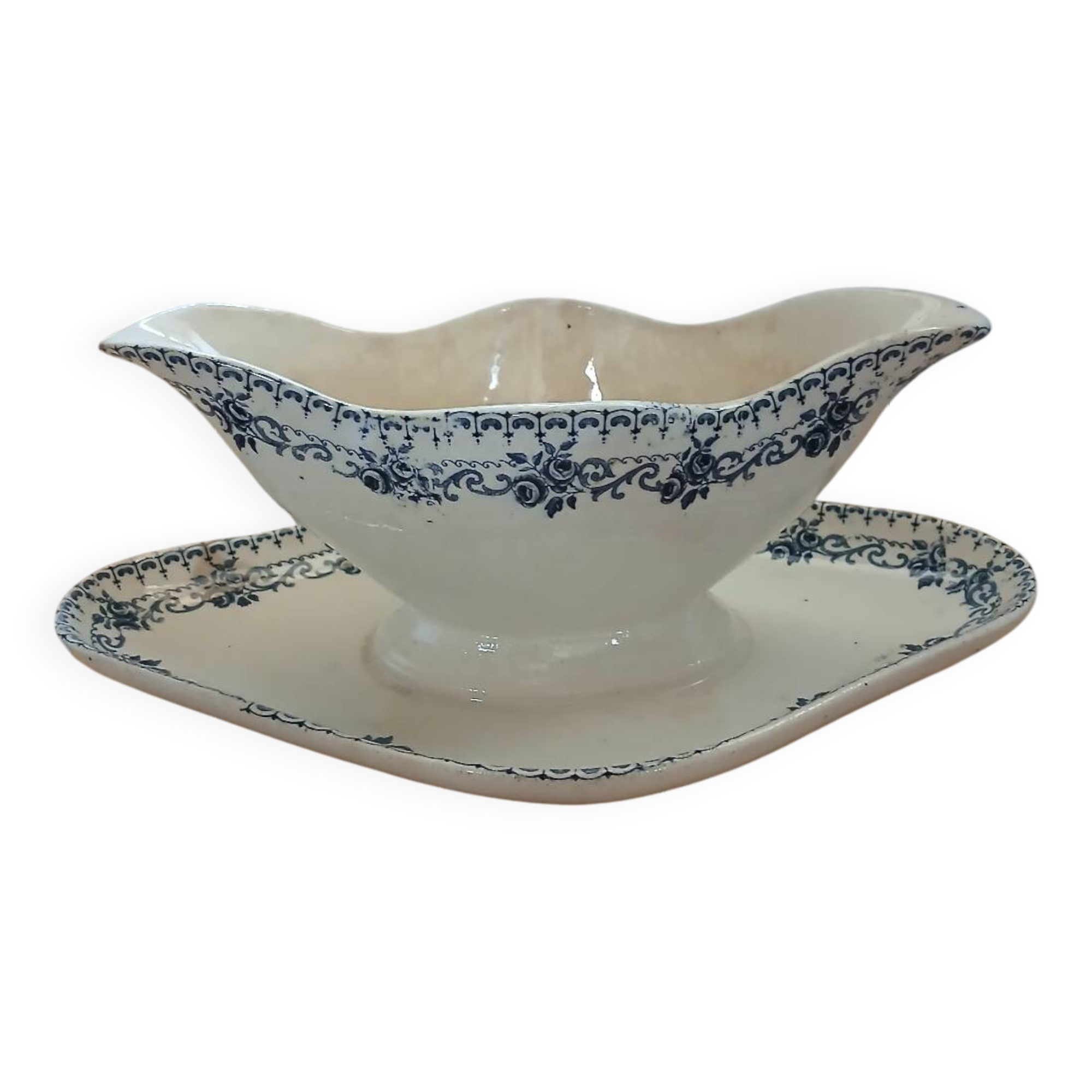 Old Terre de fer sauce boat