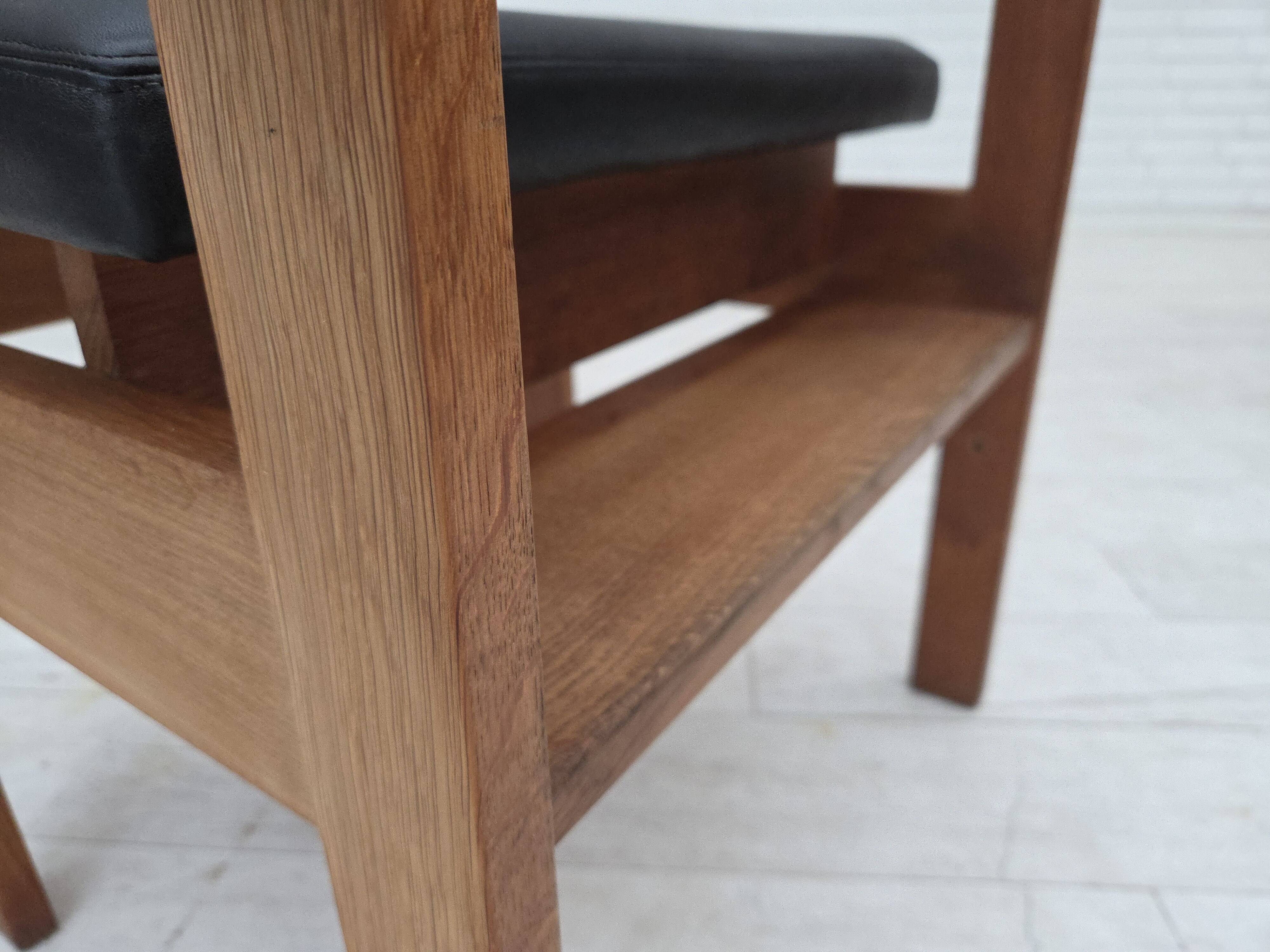 1970s, Danish design, set of 3 church chairs, leather, oak wood.