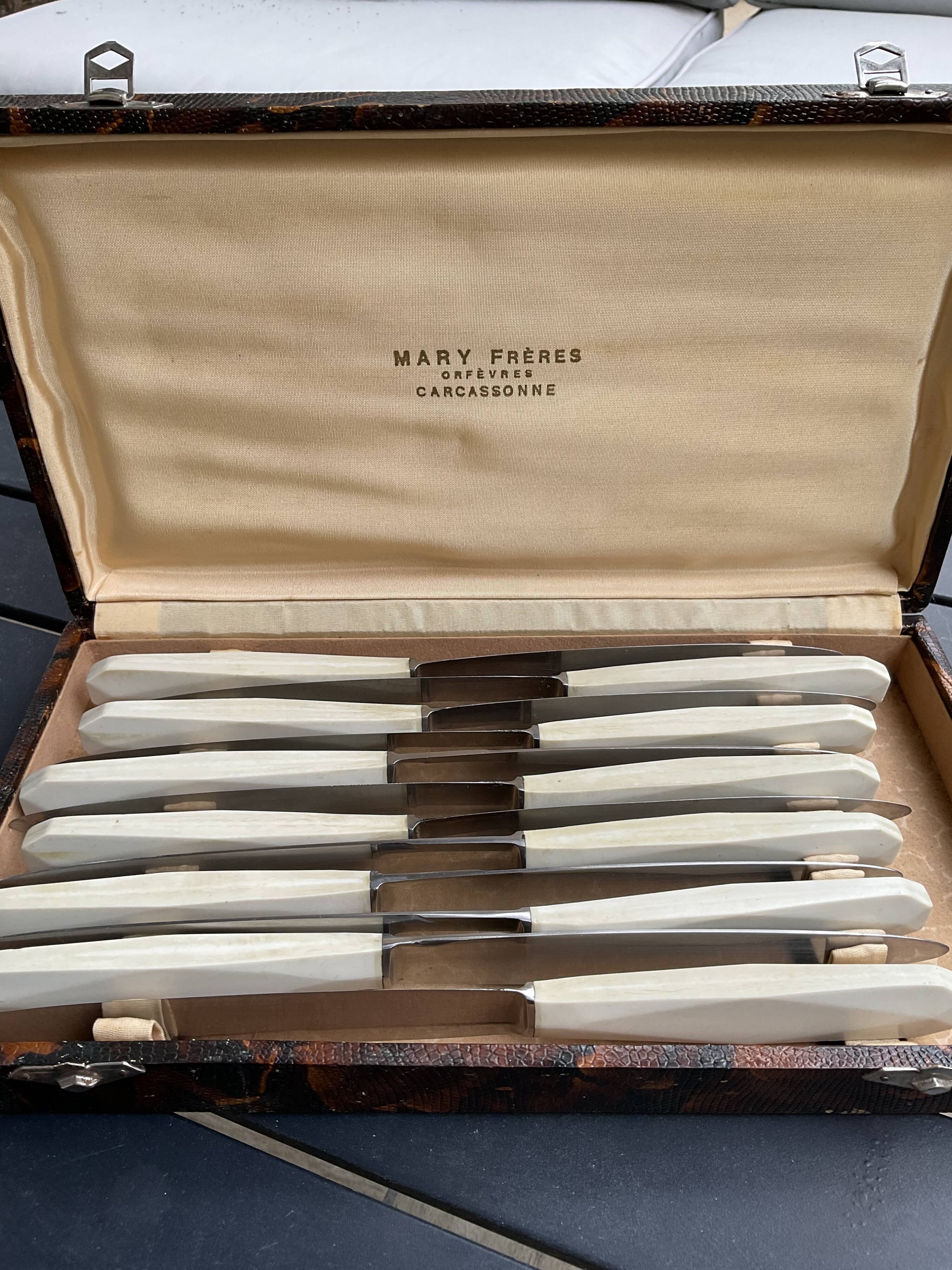 Coffret 12 couteaux vintage