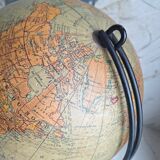 Mappemonde vintage, planisphère lumineux ancien, globe terrestre