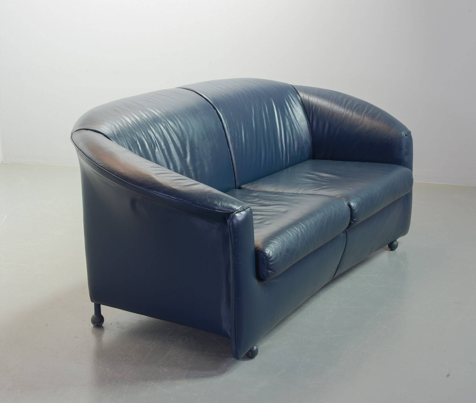 Wittmann Petrol Blue Soft Leather Sofa Model Aura Designed by Paolo Piva